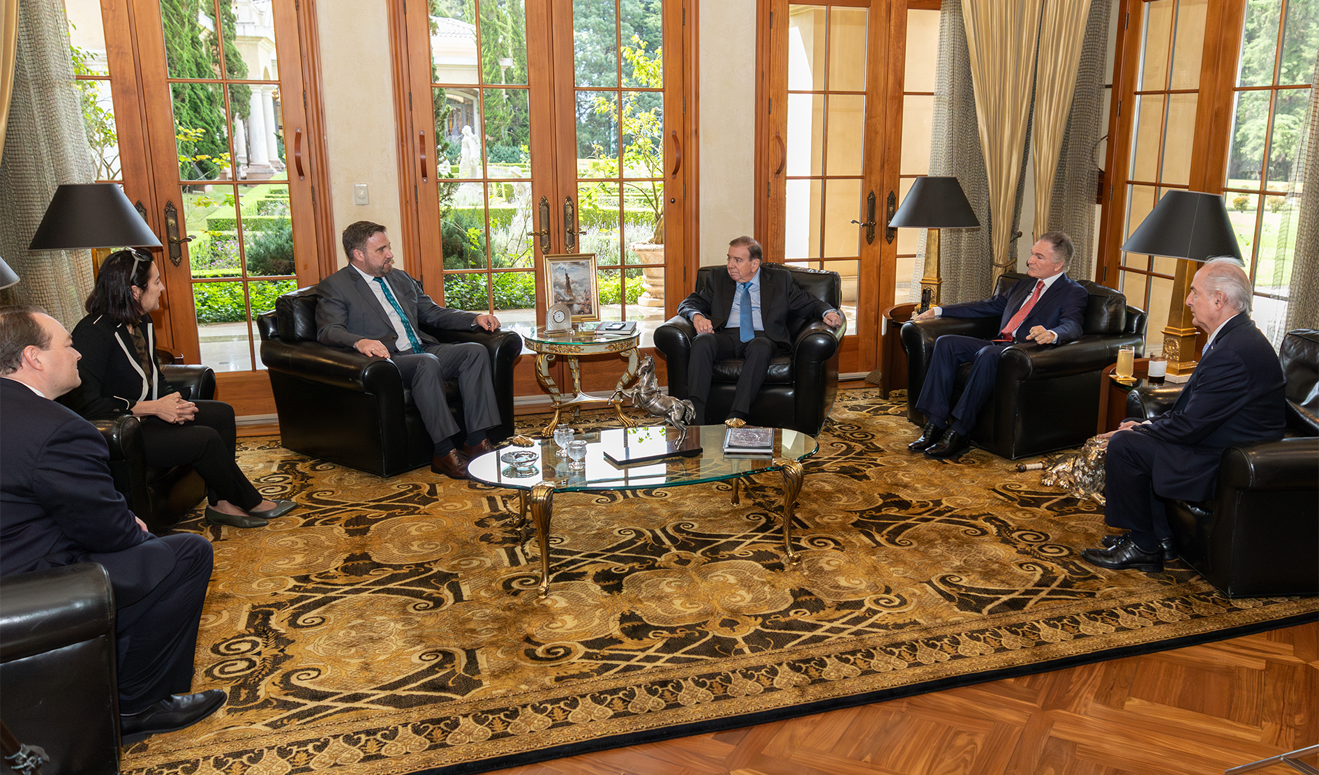 Dionisio Gutiérrez, Edmundo González Urrutia y Antonio Ledezma reunidos.