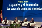 (izq. der.) Primer panel: Mauricio Macri, expresidente de Argentina; José María Aznar, expresidente de gobierno de España; Dionisio Gutierrez, presidente de Fundación Libertad y Desarrollo; Andrés Pastrana, expresidente de Colombia; Felipe Calderón, expresidente de México