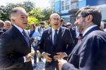 Recibimiento de Dionisio Gutierrez por la directiva del Archivo de Indianos. Antonio Suárez Gutiérrez y Santiago González Romero